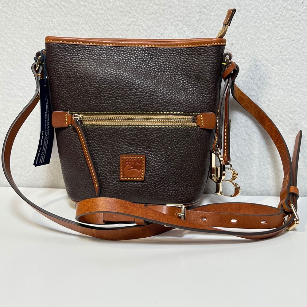 Dooney & Bourke Small Zip Sac Brown Pebble Grain Leather Crossbody Bag New